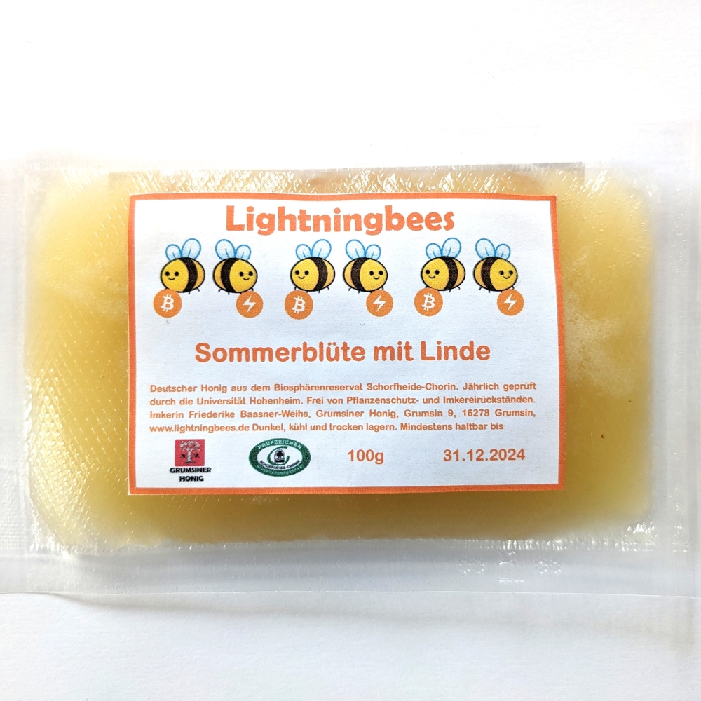 Sommerblüte mit Linde